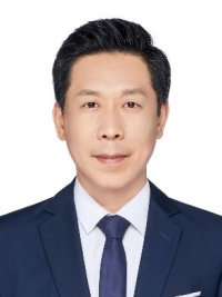 常务副院长