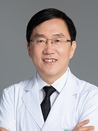 常务副院长