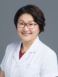 常务副院长
